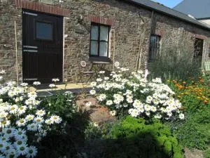 The Linhay Eastleigh - Atherington