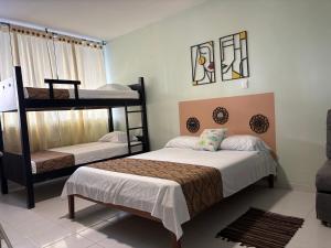 Studio 210A Cartagena Bocagrande Pool & 1 block from the beach