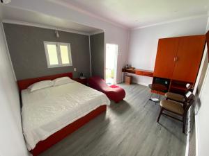 Motel Happy House- Hảo