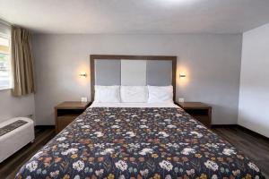 American Inn & Suites
