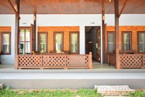 Sairee hut Budget Koh Tao