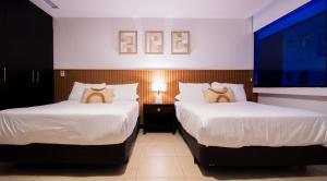 Zen House - Lateral River View