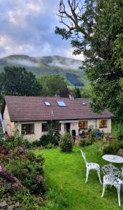 CragMhor B&B In BalQuhidder GleN