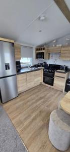 8 berth 3 Bedroomed Caravan Lyons Robin Hood Rhyl 17 Elm Crescent