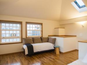 Belomont6 Apartments