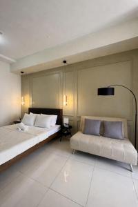 Modern Neoclassical Studio w Taal View at SMDC Wind