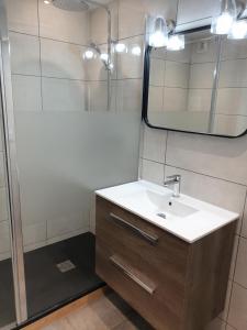 Résidence Olympic - VAL THORENS 2 PIECES 4 PERSONNES FACE AU SUD ET AUX PISTES MAE-8744