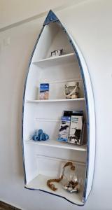 Excellent sea view with direct beach access