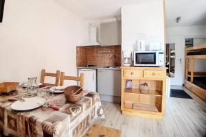 Résidence Ski Soleil - Appartement lumineux · Départ ski aux pieds · Terrasse ouest MAE-6964