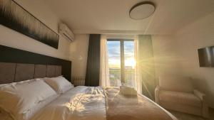 KIMMIY HOTEL Garni