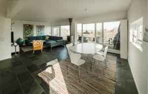 3 Bedroom Pet Friendly Home In Hornslet