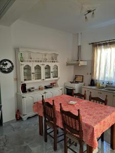 Pyrgousaki holiday apartment