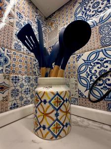 Yell-O Ballarò - Market View & Quiet Stay