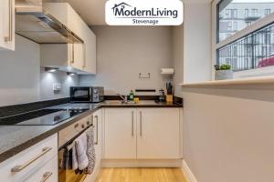 ModernLiving Stevenage 1 Bedroom Apartment Town Centre Sleeps 4