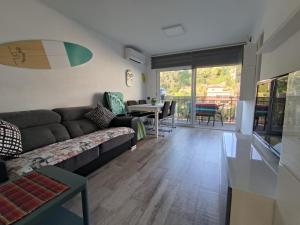 Oasis in Santa Susanna, amazing apartment with pool