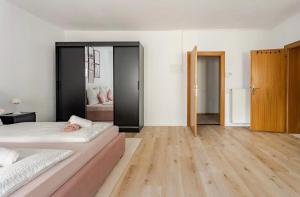 Boutique-Studio am Hafen von Bregenz "Pretty In Pink"