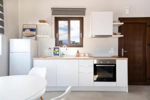 Anemos and Thalassa Suites Seabreeze Resort Crete