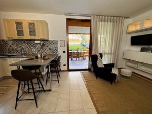 Beautiful apartment with garden