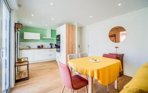 Maison bord de mer avec jardin clos et calme