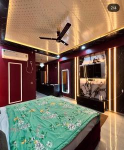 Red cottage stay