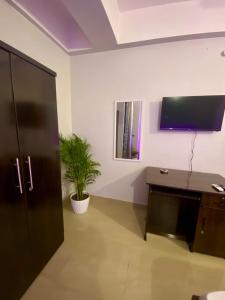 Aviora Heights Homestay
