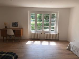 Beau 3 pièces dans tres belle maison avec jardin