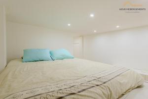 Nice Lepante Charmant studio 3 voyageurs mezzanine