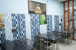 Hotel The Bliss Near Housing Board Chowk Chandigarh