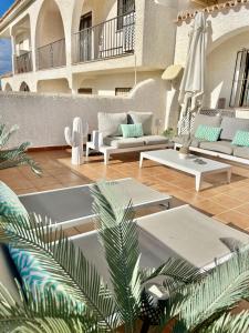 43 - Appartement avec grande terrasse vue mer a El Faro