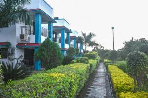 Camp Leo Farm & Cottages