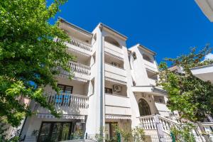 Magnolia rooms and apartments