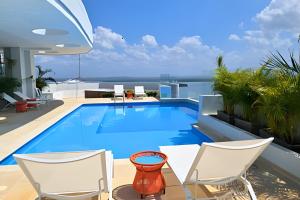 Jacuzzi con Vista al Mar, 3Habitaciones, cielo mar