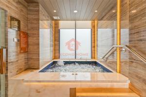 Luxury & Large 2BR Southgate Apt Pool Gym Wi-Fi