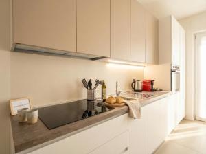 Borgo Felice 5 - Modern Apartment with Balcony + Free Parking