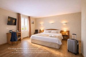 Logis Hôtel & Restaurant des Lacs