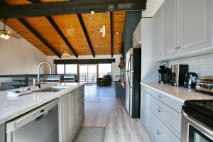 chalet in blue mountain