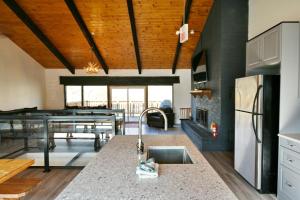 chalet in blue mountain