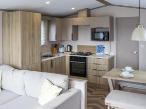 Stonewood 33 - Uk51390