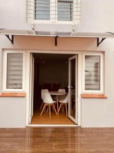 Welcome to this lovely cosy self contained unit