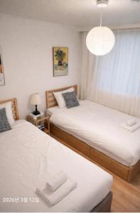 벚꽃 산책길 경복궁 광화문 지하철 도보 5분