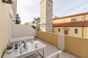 Villa Bionda Beachfront Apartments, Old Town Novigrad