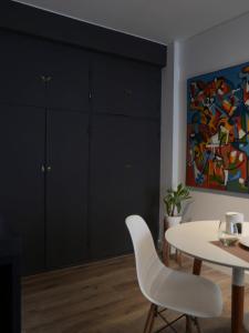 Remodeled New Apartment with Exclusive Patio