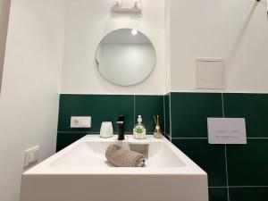 1 Bedroom Riga Centre - 4 Guests - WiFi - Smart TV