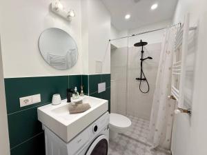 1 Bedroom Riga Centre - 4 Guests - WiFi - Smart TV