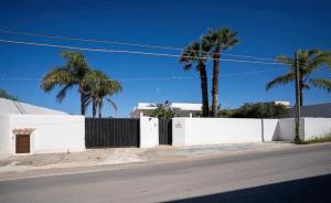 Villa Luxe Heated hydromassage mini-pool WI-FI P-Privato AC Garden Patio BBQ Near the Sea