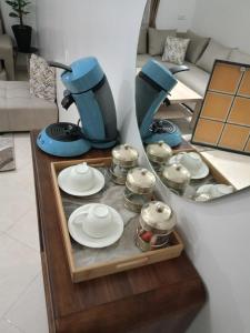 Elegant Apartment Marrakech Near Gueliz Mebrouka Quarter Balcony 2BR Modern - Nzeha