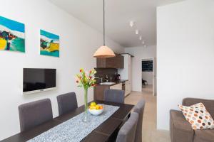 Villa Jolara With Heated Pool - Deluxe Apartment 11