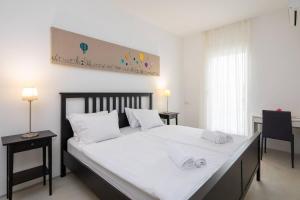 Villa Jolara With Heated Pool - Deluxe Apartment 11