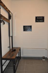 Apartment Karin - Modern ausgestattet und ideal für Gruppen bis 6 Personen und Hund, egal ob Familie, Kollegen oder Freunde, 85qm mit Terasse und eigenem Stellplatz