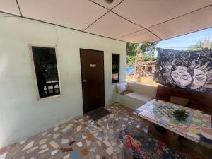 Karaked House